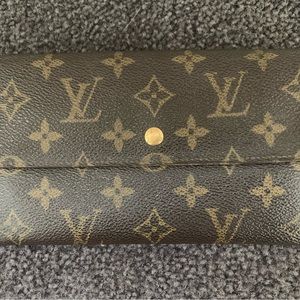 Authentic Louis Vuitton Monogram Long Wallet
